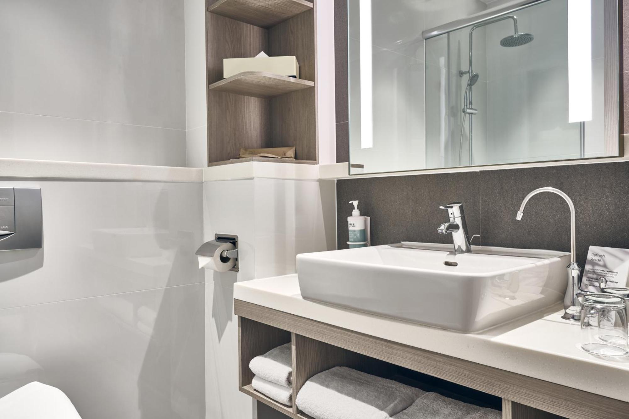Novotel Singapore On Kitchener Esterno foto